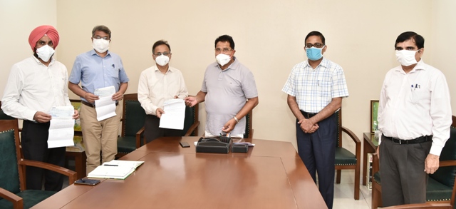 सोनी द्वारा सरकारी मैडीकल कालेजों के अस्पतालों में आक्सीजन गैस सिलंडरों की सप्लाई को और पुख़ता करने के आदेश
