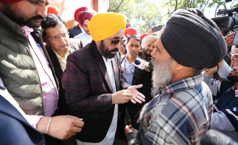 ਭ੍ਰਿਸ਼ਟ ਅਫਸਰਾਂ ਅੱਗੇ ਝੁਕਾਂਗੇ ਨਹੀਂ-ਮੁੱਖ ਮੰਤਰੀ