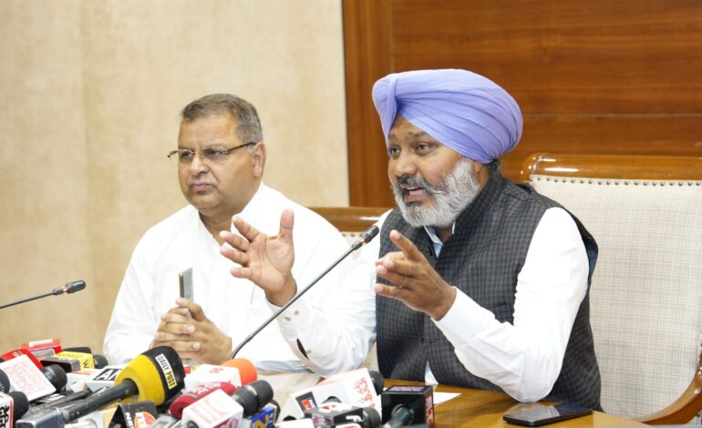 ਅੰਮ੍ਰਿਤਸਰ ਵਿੱਚ ਹੋਈ ਹਾਲੀਆ ਗ੍ਰਿਫਤਾਰੀ ਨੇ ਪੰਜਾਬ ਅੰਦਰ ਨਸ਼ਿਆਂ ਦੇ ਵਪਾਰ ਵਿੱਚ ਹੋਰਨਾਂ ਰਾਜਾਂ ਦੇ ਇਨਫੋਰਸਮੈਂਟ ਅਧਿਕਾਰੀਆਂ ਦੀ ਸ਼ਮੂਲੀਅਤ ਬਾਰੇ ਚਿੰਤਾ ਨੂੰ ਵਧਾਇਆ: ਹਰਪਾਲ ਸਿੰਘ ਚੀਮਾ