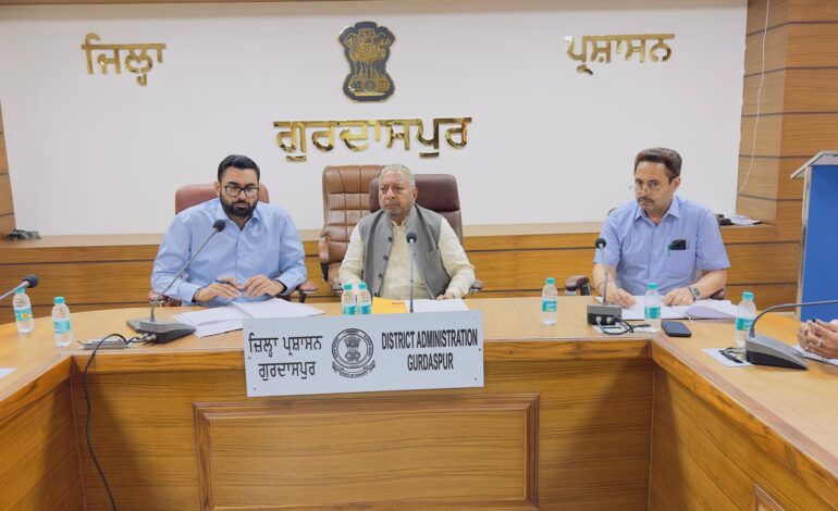 ਪੰਜਾਬ ਰਾਜ ਗਊ ਸੇਵਾ ਕਮਿਸ਼ਨ ਦੇ ਚੇਅਰਮੈਨ ਅਸ਼ੋਕ ਸਿੰਗਲਾ ਵੱਲੋਂ ਸਰਕਾਰੀ ਗਊਸ਼ਾਲਾ ਕਲਾਨੌਰ ਦਾ ਦੌਰਾ