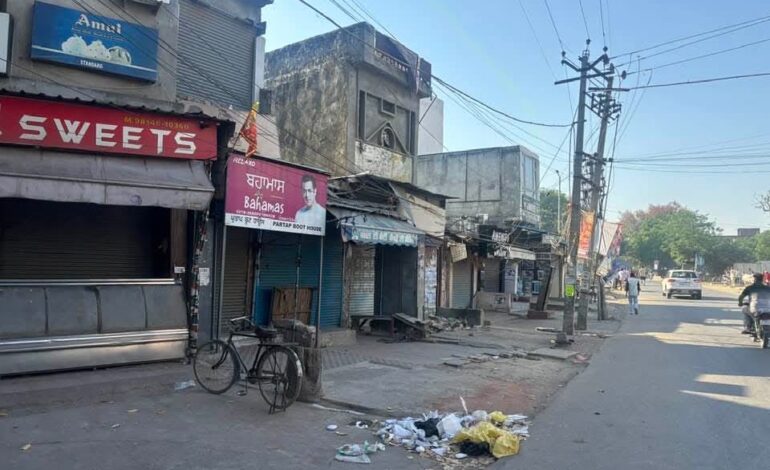 ਪਹਿਲਗਾਮ ਅੱਤਵਾਦੀ ਹਮਲੇ ਦੇ ਵਿਰੋਧ ਵਿੱਚ ਦੀਨਾਨਗਰ ਅਤੇ ਧਾਰੀਵਾਲ ਵਿੱਚ ਬਾਜ਼ਾਰ ਰਹੇ ਬੰਦ