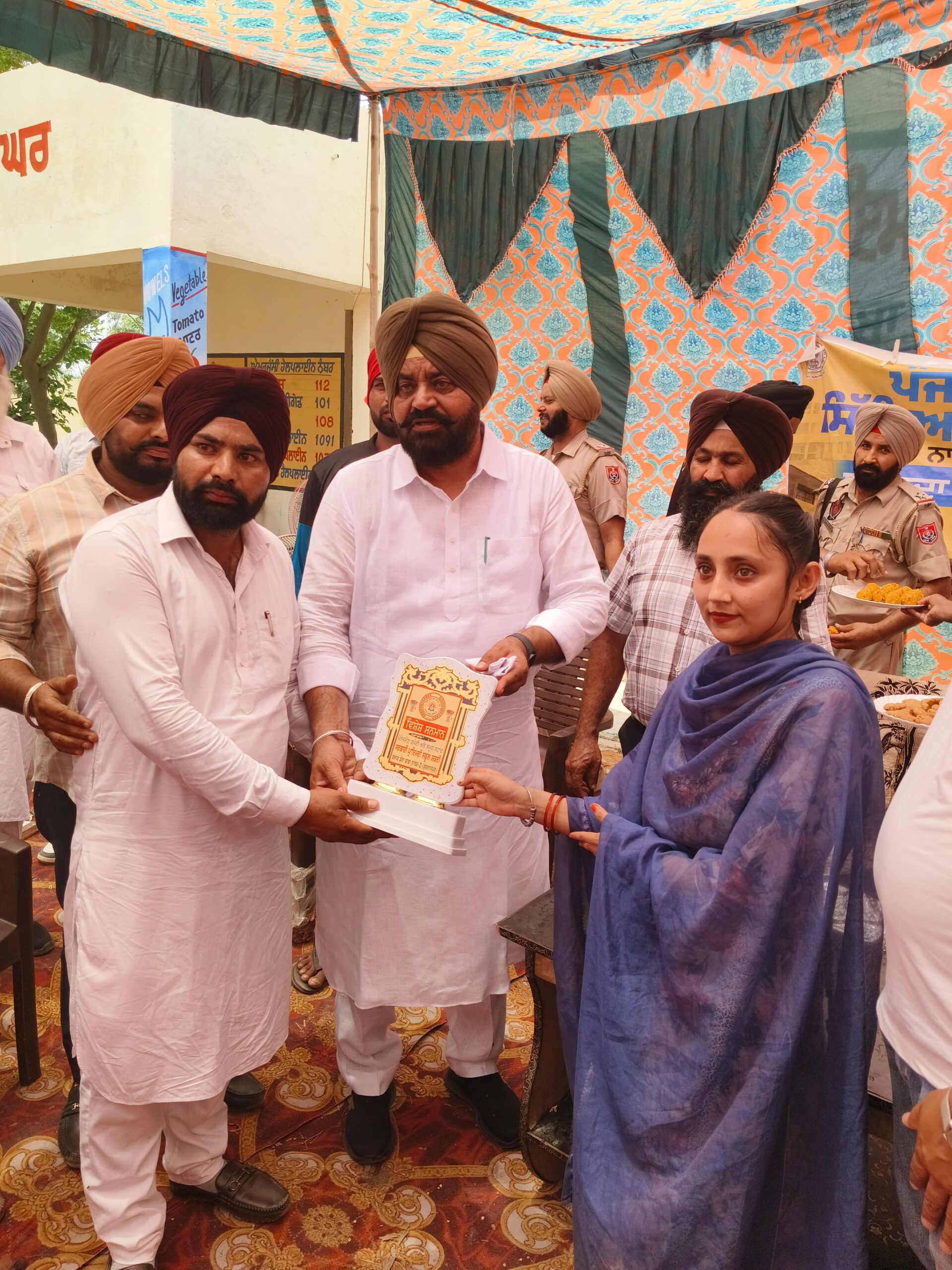 ਵਿਧਾਇਕ ਰੰਧਾਵਾ ਵੱਲੋਂ ਸਰਕਾਰੀ ਪ੍ਰਾਇਮਰੀ ਸਕੂਲ ਰੱਤਾ, ਮਾਹਲ ਨੰਗਲ, ਭੁਗਤਾਣਾ ਤੁੱਲੀਆਂ ਅਤੇ ਸ਼ਕਰੀ ਵਿਖੇ ਸਿੱਖਿਆ ਕ੍ਰਾਂਤੀ ਤਹਿਤ ਹੋਏ ਵਿਕਾਸ ਕਾਰਜਾਂ ਦੇ ਉਦਘਾਟਨ