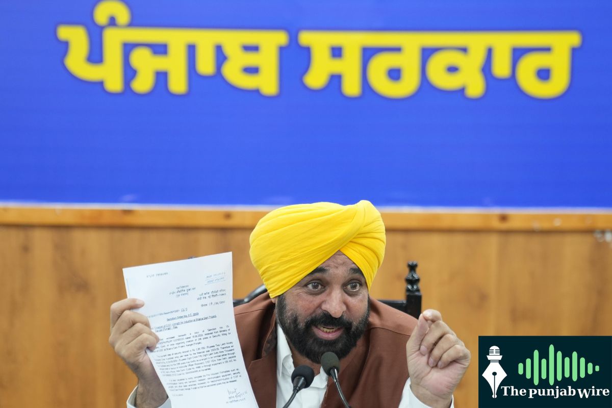 ਪੰਜਾਬ ਆਪਣੀ ਲੁੱਟ ਹੋਣ ਦੇ ਬਦਲੇ ਕਿਸੇ ਤਰ੍ਹਾਂ ਦੀ ਅਦਾਇਗੀ ਨਹੀਂ ਕਰੇਗਾ-ਭਾਖੜਾ ਡੈਮ ’ਤੇ ਸੀ.ਆਈ.ਐਸ.ਐਫ. ਦੀ ਤਾਇਨਾਤੀ ਕਰਨ ਦੇ ਫੈਸਲੇ ਲਈ ਕੇਂਦਰ ’ਤੇ ਵਰ੍ਹੇ ਮੁੱਖ ਮੰਤਰੀ