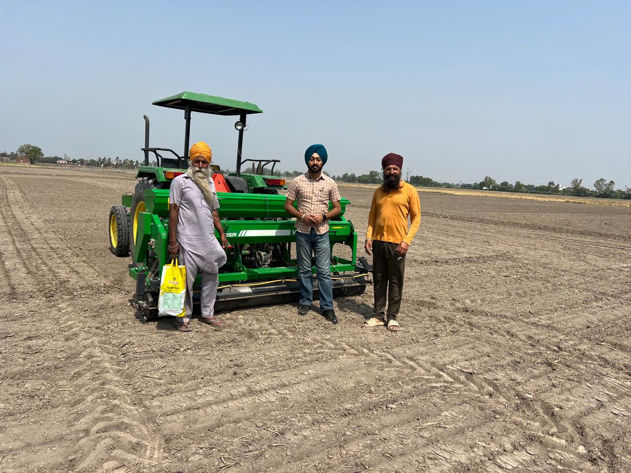 ਮਾਡਰਨ ਅਤੇ ਟਿਕਾਊ ਖੇਤੀ ਦੇ ਮਾਡਲ ਨੂੰ ਅਪਣਾ ਰਿਹਾ ਪਿੰਡ ਸ਼ਾਹਪੁਰ ਗੁਰਾਇਆ ਦਾ ਕਿਸਾਨ ਰਮਜੀਤ ਸਿੰਘ