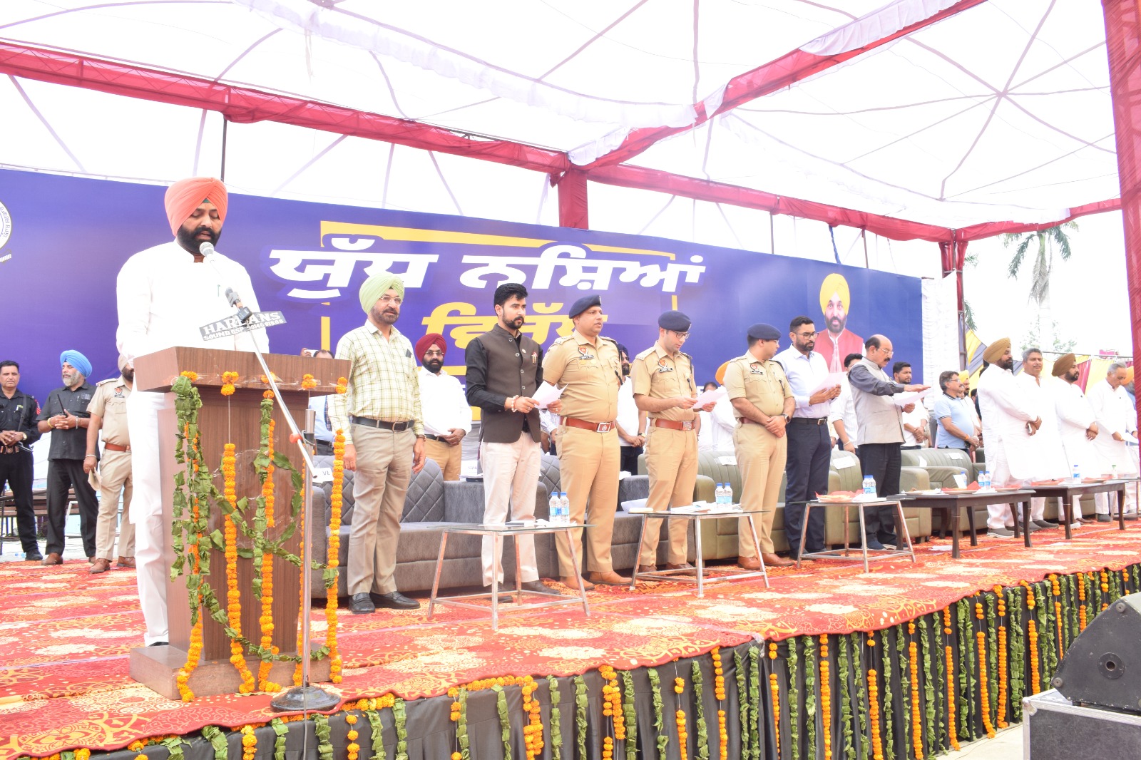 ਪੰਜਾਬ ਸਰਕਾਰ ਵੱਲੋਂ ਨਸ਼ਿਆਂ ਦੇ ਖ਼ਾਤਮੇ ਲਈ ਚਲਾਏ ਜਾ ਰਹੇ ‘ਯੁੱਧ ਨਸ਼ਿਆਂ ਵਿਰੁੱਧ’ ਨੂੰ ਮਿਲ ਰਹੀ ਵੱਡੀ ਕਾਮਯਾਬੀ, ਪੰਜਾਬੀਆਂ ਦੇ ਸਹਿਯੋਗ ਨਾਲ ਸਰਕਾਰ ਜਿੱਤੇਗੀ ਨਸ਼ਿਆਂ ਵਿਰੁੱਧ ਇਹ ਜੰਗ – ਕੈਬਨਿਟ ਮੰਤਰੀ ਲਾਲਜੀਤ ਸਿੰਘ ਭੁੱਲਰ