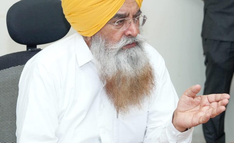 ਖੇਤੀਬਾੜੀ ਅਧਿਕਾਰੀਆਂ ਨੂੰ ਚਿੱਟੇ ਸੋਨੇ ਹੇਠ ਰਕਬਾ ਵਧਾਉਣ ਦੇ ਹੁਕਮ; ਮਾਲਵੇ ਦੇ ਕਿਸਾਨਾਂ ਨੂੰ ਆਧੁਨਿਕ ਤਕਨੀਕਾਂ ਬਾਰੇ ਦਿੱਤੀ ਜਾਵੇਗੀ ਸਿਖਲਾਈ