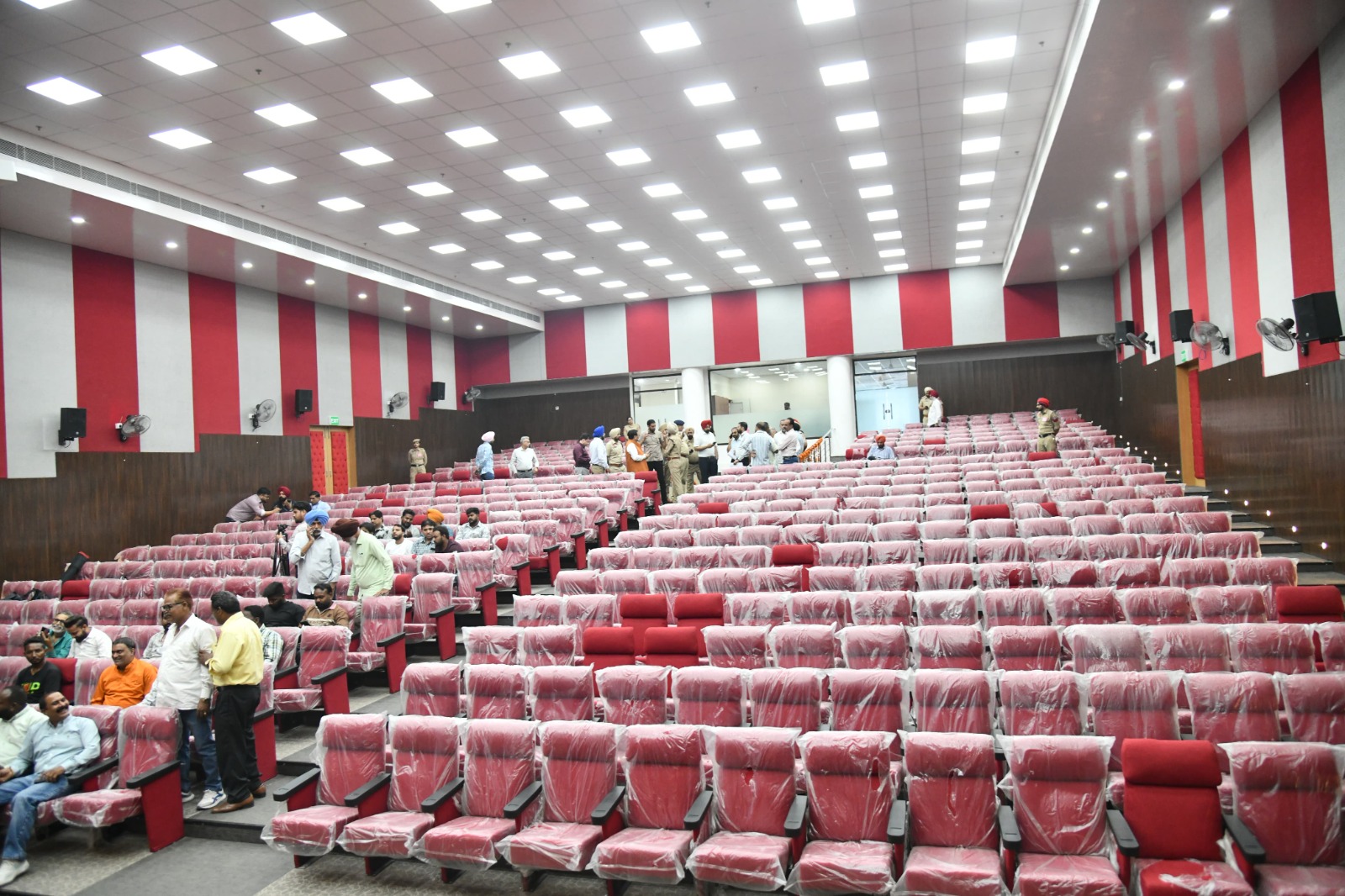 ਆਪ ਸਰਕਾਰ ਦੇ ਯਤਨਾਂ ਸਦਕਾ ਲੁਧਿਆਣਾ ਵਿੱਚ ਵਿਕਾਸ ਨੇ ਫੜੀ ਰਫ਼ਤਾਰ-ਮੁੱਖ ਮੰਤਰੀ ਮਾਨ ਨੇ 13 ਕਰੋੜ ਰੁਪਏ ਦੇ ਵੱਡੇ ਸ਼ਹਿਰੀ ਪ੍ਰੋਜੈਕਟਾਂ ਦਾ ਉਦਘਾਟਨ ਕੀਤਾ