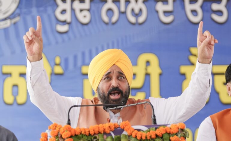 ਅਸੀਂ ਆਮ ਜਨਤਾ ਨੂੰ ਪ੍ਰੇਸ਼ਾਨੀ ਤੋਂ ਬਚਾਉਣ ਲਈ ਭ੍ਰਿਸ਼ਟ ਅਧਿਕਾਰੀਆਂ ਨੂੰ ਨੱਥ ਪਾਈ: ਮੁੱਖ ਮੰਤਰੀ