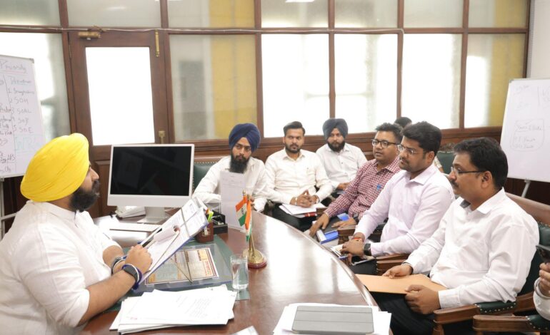 ਹਰਜੋਤ ਬੈਂਸ ਵੱਲੋਂ ਸ੍ਰੀ ਕੀਰਤਪੁਰ ਸਾਹਿਬ-ਨੰਗਲ ਹਾਈਵੇਅ ਪ੍ਰੋਜੈਕਟ ਵਿੱਚ ਤੇਜ਼ੀ ਲਿਆਉਣ ਲਈ ਐਨ.ਐਚ.ਏ.ਆਈ. ਅਧਿਕਾਰੀਆਂ ਨੂੰ ਆਦੇਸ਼