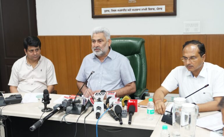 ਸੂਬੇ ਦੀਆਂ ਅਨਾਜ ਮੰਡੀਆਂ ਵਿੱਚ ਪਹੁੰਚੀ ਕਣਕ ਦੀ 100 ਫੀਸਦੀ ਖ਼ਰੀਦ ਕੀਤੀ : ਲਾਲ ਚੰਦ ਕਟਾਰੂਚੱਕ