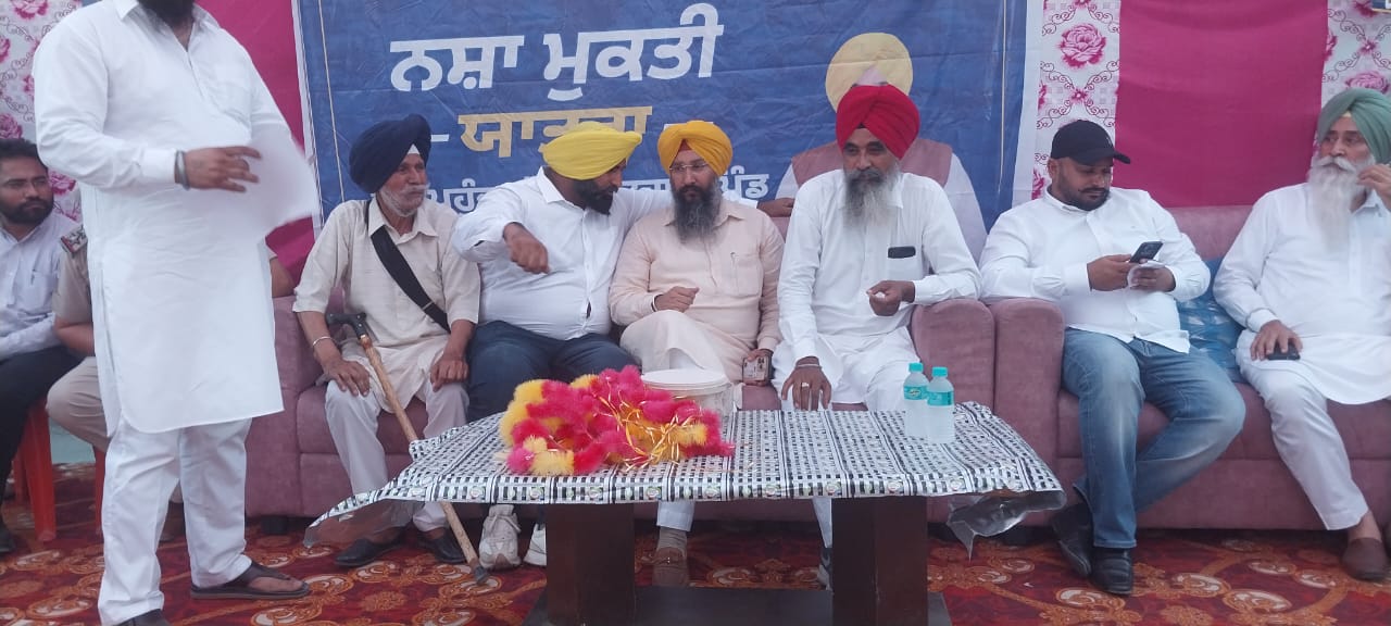 ਚੇਅਰਮੈਨ ਜਗਰੂਪ ਸਿੰਘ ਸੇਖਵਾਂ ਨੇ ਨਸ਼ਾ ਮੁਕਤੀ ਯਾਤਰਾ ਤਹਿਤ ਪਿੰਡ ਚੱਕ ਸ਼ਰੀਫ਼ ਤੇ ਗੁਨੋਪੁਰ ਵਿਖੇ ਡਿਫੈਂਸ ਕਮੇਟੀਆਂ ਦੀਆਂ ਮੀਟਿੰਗਾਂ ਵਿੱਚ ਕੀਤੀ ਸ਼ਮੂਲੀਅਤ