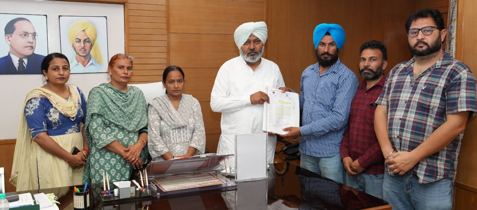 ਕੈਬਨਿਟ ਸਬ-ਕਮੇਟੀ ਵੱਲੋਂ 8 ਮੁਲਾਜ਼ਮ ਯੂਨੀਅਨਾਂ ਨਾਲ ਮੀਟਿੰਗ