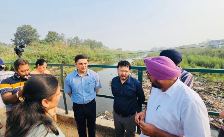 ਜ਼ੀਰਕਪੁਰ ਲਈ ਵੱਡੀ ਖ਼ਬਰ: ਨਗਰ ਕੌਂਸਲ ਨੂੰ ਜਲਦੀ ਹੀ ਨਗਰ ਨਿਗਮ ਦਾ ਦਰਜਾ ਮਿਲੇਗਾ, ਡਾ. ਰਵਜੋਤ ਸਿੰਘ ਨੇ ਕੀਤਾ ਐਲਾਨ