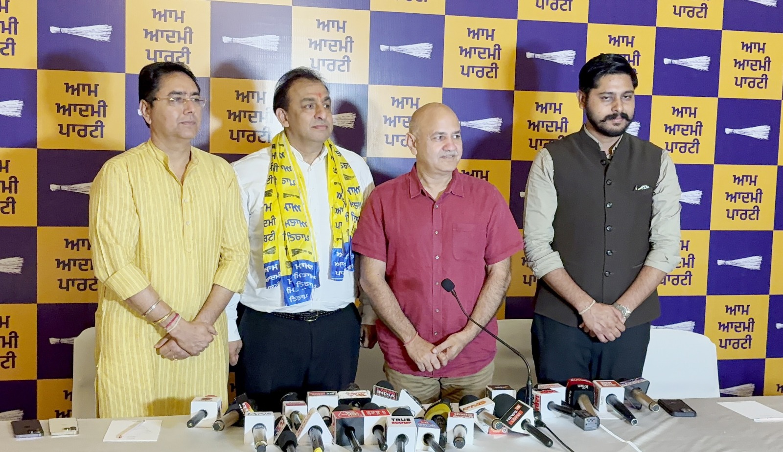 ਜਲੰਧਰ ਵਿੱਚ ‘ਆਪ’ ਨੂੰ ਮਿਲਿਆ ਵੱਡਾ ਹੁਲਾਰਾ: ਉਦਯੋਗਪਤੀ ਨਿਤਿਨ ਕੋਹਲੀ ਪਾਰਟੀ ਵਿੱਚ ਹੋਏ ਸ਼ਾਮਲ, ਹਲਕਾ ਇੰਚਾਰਜ ਕੀਤਾ ਨਿਯੁਕਤ