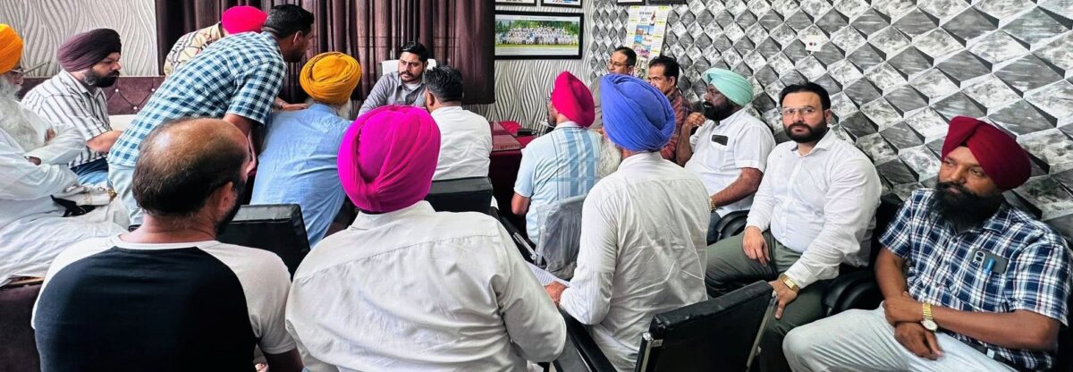 ਵਿਧਾਇਕ ਸ਼ੈਰੀ ਕਲਸੀ ਨੇ ਲੋਕ ਮਿਲਣੀ ਕਰਕੇ ਲੋਕਾਂ ਦੀਆਂ ਸੁਣੀਆਂ ਮੁਸ਼ਕਿਲਾਂ