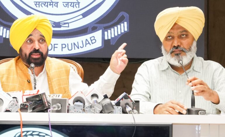 ਕਰਜ਼ਾ ਮੁਆਫ਼ੀ ਨਾਲ 2 ਦਹਾਕਿਆਂ ਤੋਂ ਵਿੱਤੀ ਬੋਝ ਨਾਲ ਜੂਝ ਰਹੇ ਹਜ਼ਾਰਾਂ ਪਰਿਵਾਰਾਂ ਨੂੰ ਮਿਲੀ ਰਾਹਤ: ਹਰਪਾਲ ਸਿੰਘ ਚੀਮਾ