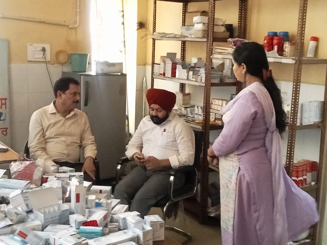 ਵਧੀਕ ਡਿਪਟੀ ਕਮਿਸ਼ਨਰ ਡਾ. ਬੇਦੀ ਵੱਲੋਂ ਜ਼ਿਲ੍ਹਾ ਹਸਪਤਾਲ ਗੁਰਦਾਸਪੁਰ ਦਾ ਅਚਨਚੇਤ ਨਿਰੀਖਣ