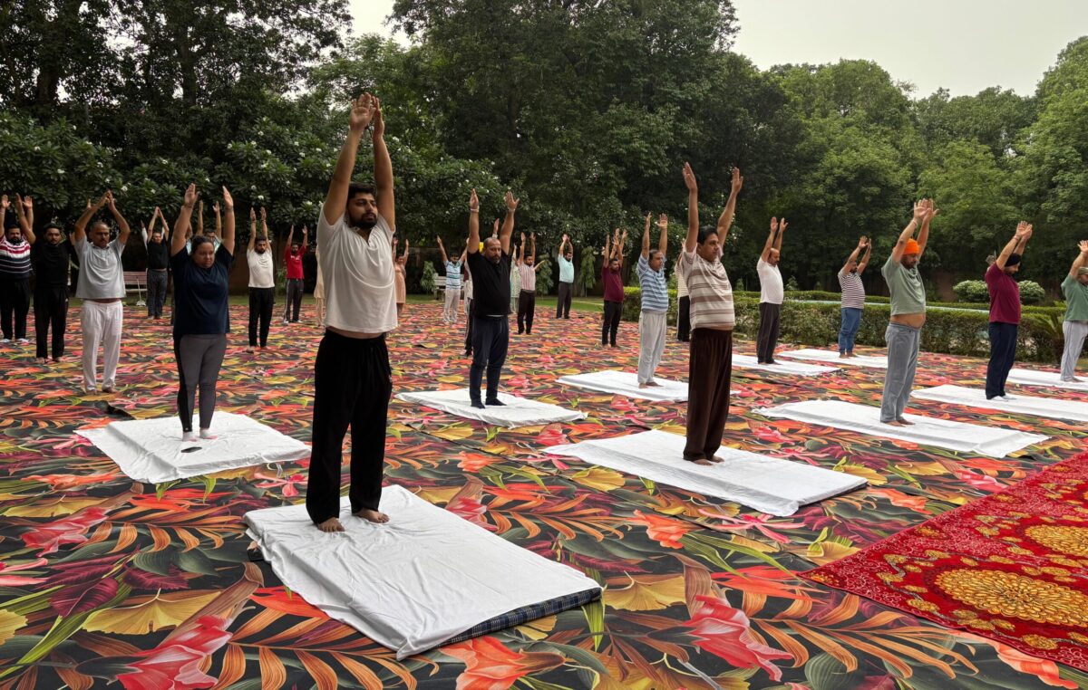 ਜ਼ਿਲ੍ਹਾ ਕਚਹਿਰੀਆਂ, ਗੁਰਦਾਸਪੁਰ ਵਿਖੇ 11ਵਾਂ ਅੰਤਰਰਾਸ਼ਟਰੀ ਯੋਗਾ ਦਿਵਸ ਮਨਾਇਆ ਗਿਆ