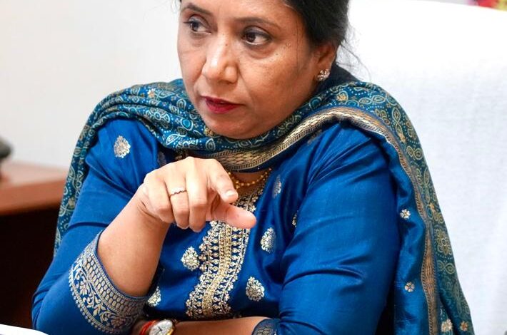 ਪੰਜਾਬ ਸਰਕਾਰ ਦੀ ਬੱਚਿਆਂ ਦੀ ਸੁਰੱਖਿਆ ਲਈ ਸਖ਼ਤ ਹਦਾਇਤ; ਸੋਸ਼ਲ ਮੀਡੀਆ ਉੱਤੇ ਅਸ਼ਲੀਲ ਸਮੱਗਰੀ ਅਤੇ ਲੱਚਰਤਾ ਵਿਰੁੱਧ ਹੋਵੇਗੀ ਤੁਰੰਤ ਕਾਰਵਾਈ