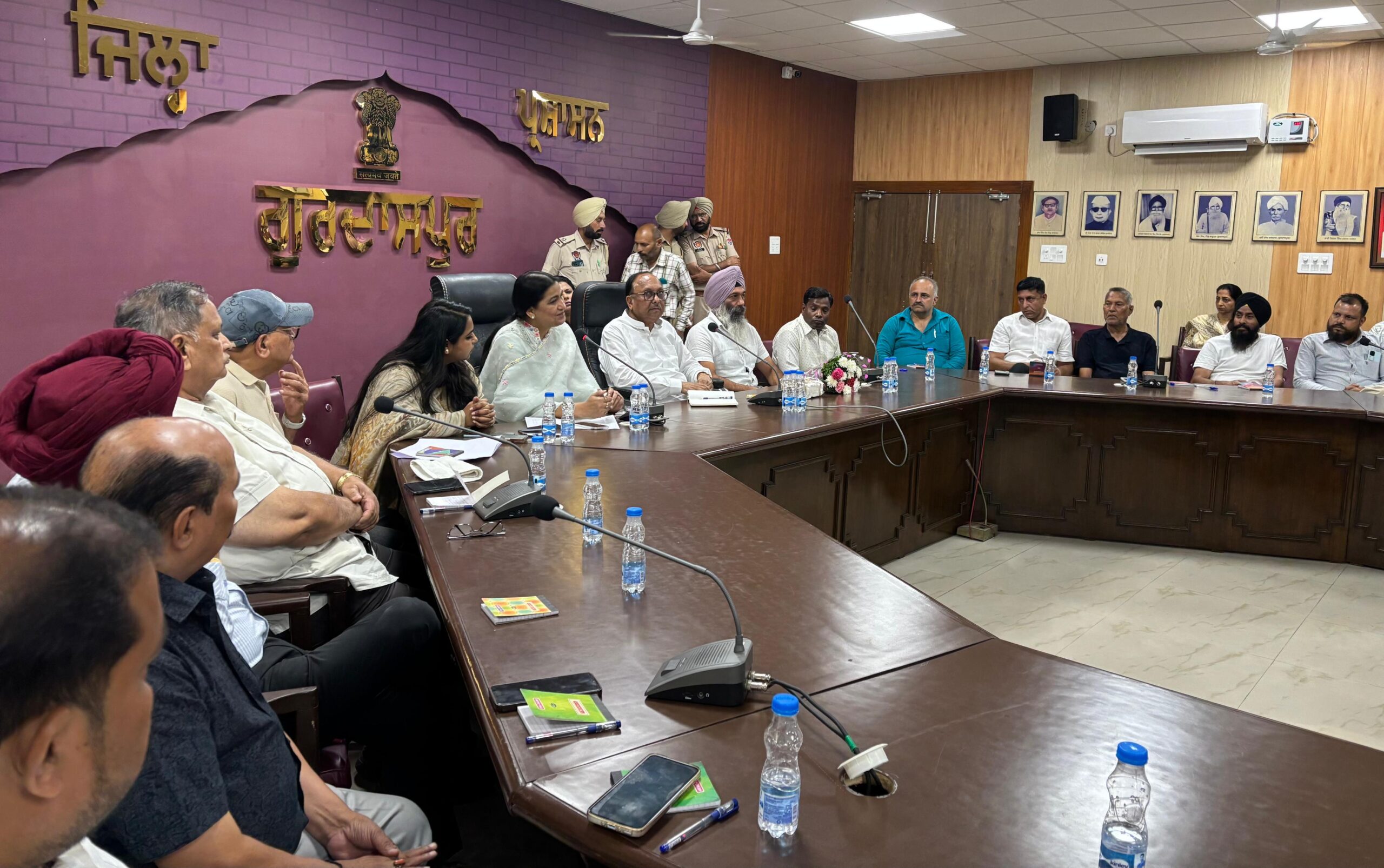 ਪੰਜਾਬ ਸਰਕਾਰ ਵੱਲੋਂ ਵਪਾਰੀਆਂ ਦੀਆਂ ਸਾਰੀਆਂ ਸਮੱਸਿਆਵਾਂ ਨੂੰ ਪਹਿਲ ਦੇ ਆਧਾਰ ‘ਤੇ ਹੱਲ ਕੀਤਾ ਜਾ ਰਿਹਾ : ਅਨਿਲ ਠਾਕੁਰ