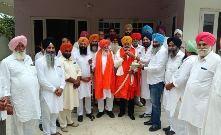 ਗੁਰਬਚਨ ਸਿੰਘ ਬੱਬੇਹਾਲੀ ਨੂੰ ਮੈਂਬਰ ਕੋਰ ਕਮੇਟੀ ਬਣਾਉਣ ‘ਤੇ ਵੱਖ-ਵੱਖ ਆਗੂਆਂ ਵਲੋਂ ਕੀਤਾ ਗਿਆ ਸਨਮਾਨਿਤ