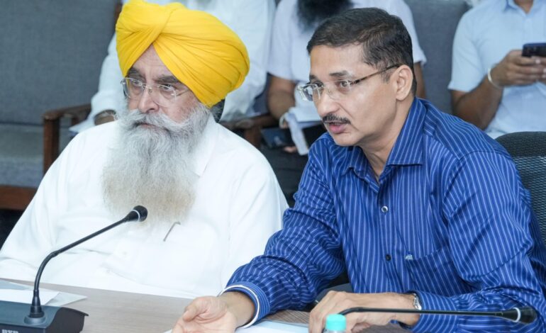 ਪੰਜਾਬ ਨੇ ਡੇਅਰੀ ਫਾਰਮਿੰਗ ਨੂੰ ਹੁਲਾਰਾ ਦੇਣ ਲਈ 22.26 ਲੱਖ ਮਸਨੂਈ ਗਰਭਧਾਰਨ ਕਰਵਾਏ; 3.75 ਲੱਖ ਸੈਕਸਡ ਸੀਮਨ ਦੀਆਂ ਖੁਰਾਕਾਂ ਖਰੀਦੀਆਂ: ਖੁੱਡੀਆਂ