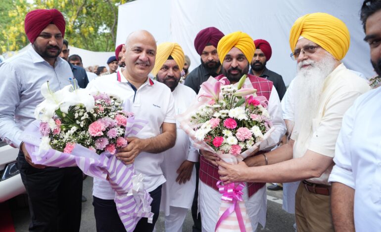 ਮੁੱਖ ਮੰਤਰੀ ਵੱਲੋਂ ਪਵਿੱਤਰ ਨਗਰੀ ਦੇ ਵਸਨੀਕਾਂ ਨੂੰ ਲਗਪਗ 350 ਕਰੋੜ ਰੁਪਏ ਦਾ ਤੋਹਫ਼ਾ