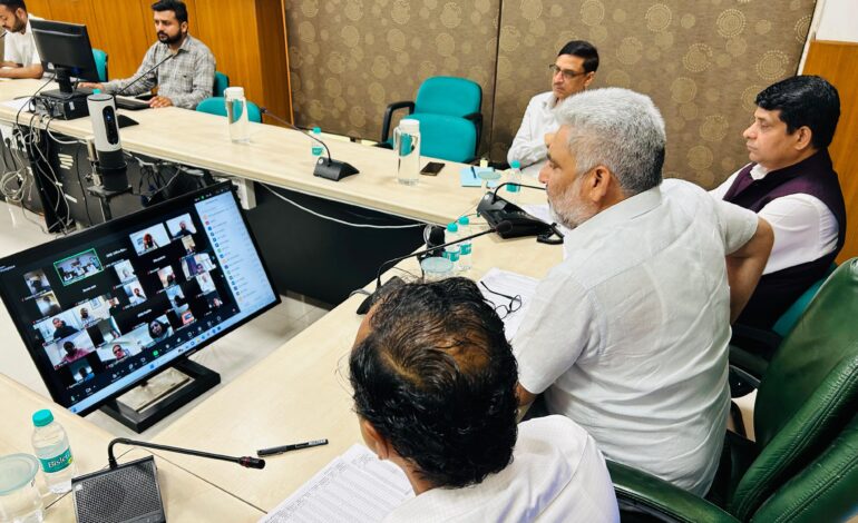 ਕੰਮ ਕਰੋ ਜਾਂ ਕਾਰਵਾਈ ਲਈ ਤਿਆਰ ਰਹੋ