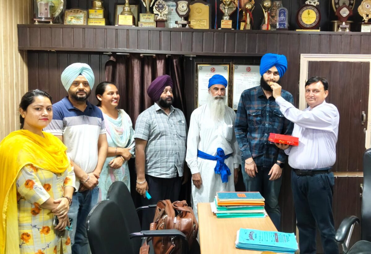 ਸਰਕਾਰੀ ਕਾਲਜ ਗੁਰਦਾਸਪੁਰ ਦੇ ਬੀ.ਸੀ.ਏ. ਕੋਰਸ ਦਾ ਵਿਦਿਆਰਥੀ ਯੂਨੀਵਰਸਿਟੀ ਦੀਆਂ ਪ੍ਰੀਖਿਆਵਾਂ ਵਿਚੋਂ ਰਿਹਾ ਅਵੱਲ