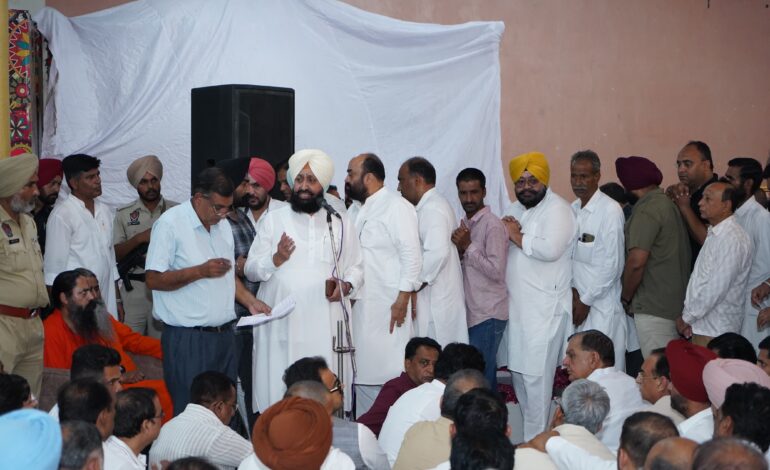 ਪੰਜਾਬ ਦੇ ਕਾਰੋਬਾਰੀਆਂ ਨੂੰ ਮਾਰਿਆ ਜਾ ਰਿਹਾ ਹੈ ਜਦਕਿ ‘ਆਪ’ ਸੌਂ ਰਹੀ ਹੈ: ਬਾਜਵਾ