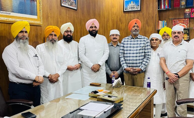 ਸ੍ਰੀ ਹਰਿਮੰਦਰ ਸਾਹਿਬ ਨੂੰ ਧਮਕੀਆਂ ‘ਤੇ ਬਾਜਵਾ ਵੱਲੋਂ ਸਰਬ ਪਾਰਟੀ ਮੀਟਿੰਗ ਦੀ ਮੰਗ