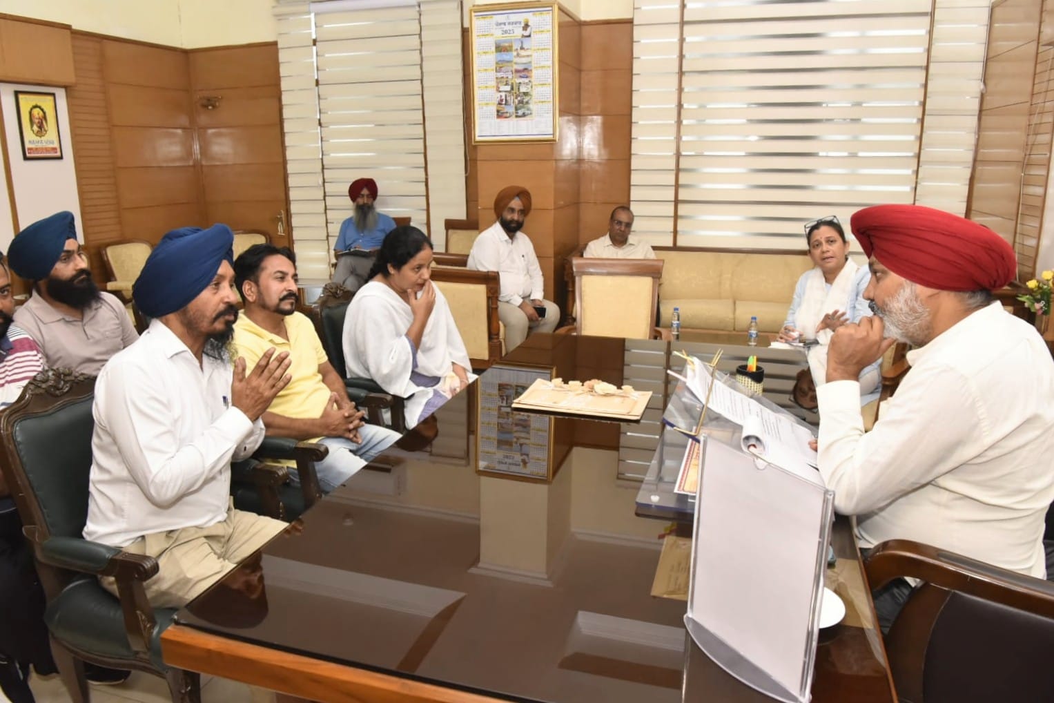 ਵਿੱਤ ਮੰਤਰੀ ਹਰਪਾਲ ਸਿੰਘ ਚੀਮਾ ਵੱਲੋਂ ਮਸਲਿਆਂ ਦੇ ਹੱਲ ਲਈ ਮੁਲਾਜ਼ਮ ਯੂਨੀਅਨਾਂ ਨਾਲ ਮੀਟਿੰਗਾਂ