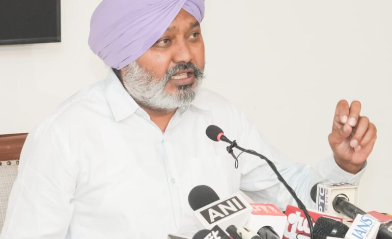 ਸੇਫ ਪੰਜਾਬ” ਪੋਰਟਲ ਸਦਕਾ ਨਸ਼ਿਆਂ ਵਿਰੁੱਧ ਜੰਗ ਵਿੱਚ 5,000 ਤੋਂ ਵੱਧ ਐਫ.ਆਈ.ਆਰ ਦਰਜ: ਹਰਪਾਲ ਸਿੰਘ ਚੀਮਾ