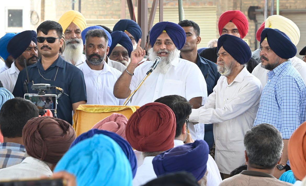 ਸ੍ਰੀ ਅਕਾਲ ਤਖਤ ਸਾਹਿਬ ਵੱਲੋਂ ਦਿੱਤੇ ਏਕੇ ਦੇ ਸੱਦੇ ਦੇ ਅਗਲੇ ਦਿਨ ਬਲਦੇਵ ਸਿੰਘ ਮਾਨ ਸ਼੍ਰੋਮਣੀ ਅਕਾਲੀ ਦਲ ’ਚ ਮੁੜ ਹੋਏ ਸ਼ਾਮਲ