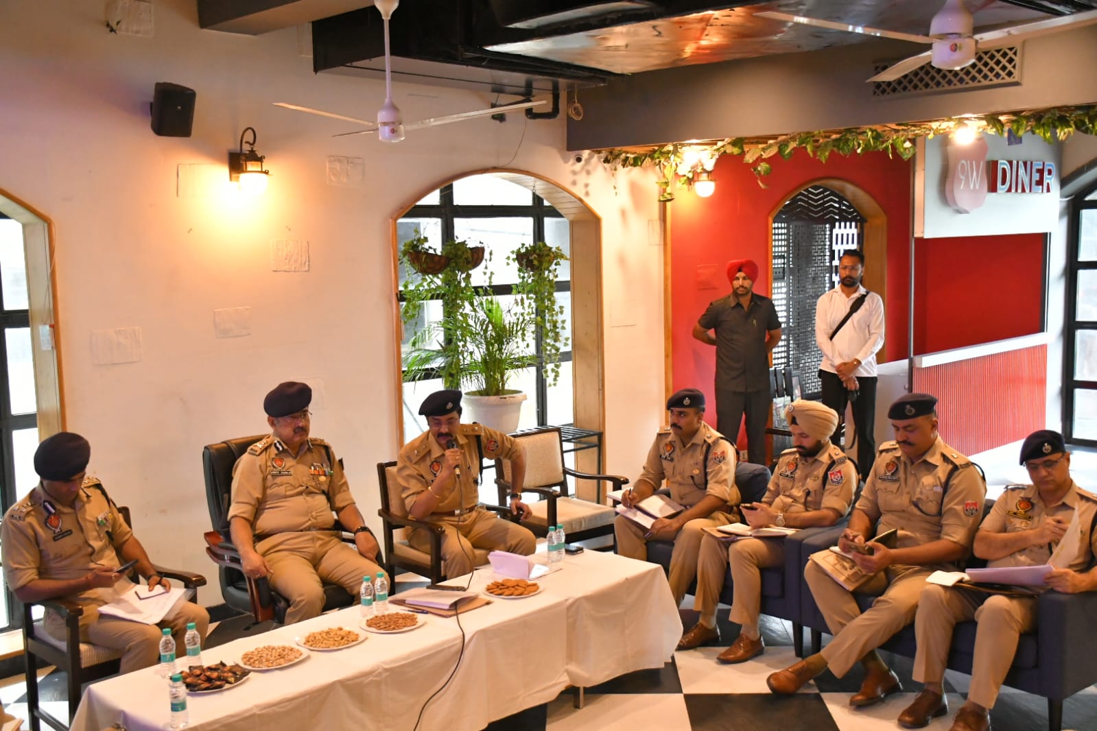 ਸੁਤੰਤਰਤਾ ਦਿਵਸ ਦੇ ਮੱਦੇਨਜ਼ਰ ਪੰਜਾਬ ਦੇ ਜ਼ਿਲ੍ਹਿਆਂ ਵਿੱਚ ਸੀਨੀਅਰ ਅਧਿਕਾਰੀ ਕਰਨਗੇ ਸੁਰੱਖਿਆ ਪ੍ਰਬੰਧਾਂ ਦੀ ਨਿਗਰਾਨੀ