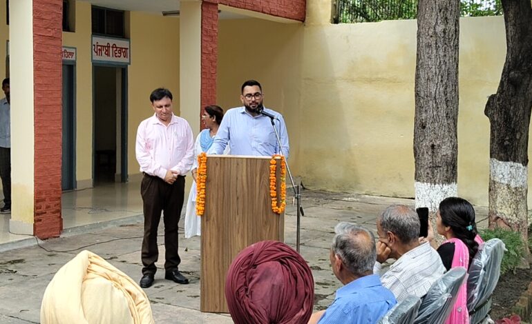 ਡਿਪਟੀ ਕਮਿਸ਼ਨਰ ਵੱਲੋਂ ਸਰਕਾਰੀ ਕਾਲਜ ਗੁਰਦਾਸਪੁਰ ਵਿਖੇ ਇਤਿਹਾਸ ਗੈਲਰੀ ਤੇ ਮਹਾਰਾਜਾ ਰਣਜੀਤ ਸਿੰਘ ਭਵਨ ਦਾ ਉਦਘਾਟਨ