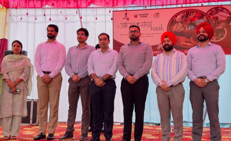 ਗੁਰਦਾਸਪੁਰ ਦੇ ਪੁਰਾਣੇ ਬੱਸ ਅੱਡੇ ਵਿੱਚ ਤਿੰਨ ਰੋਜ਼ਾ ‘ਉਮੀਦ ਬਜ਼ਾਰ’ (ਅਕਾਂਕਸ਼ਾ ਹੱਟ) ਦਾ ਸ਼ਾਨਦਾਰ ਅਗਾਜ਼