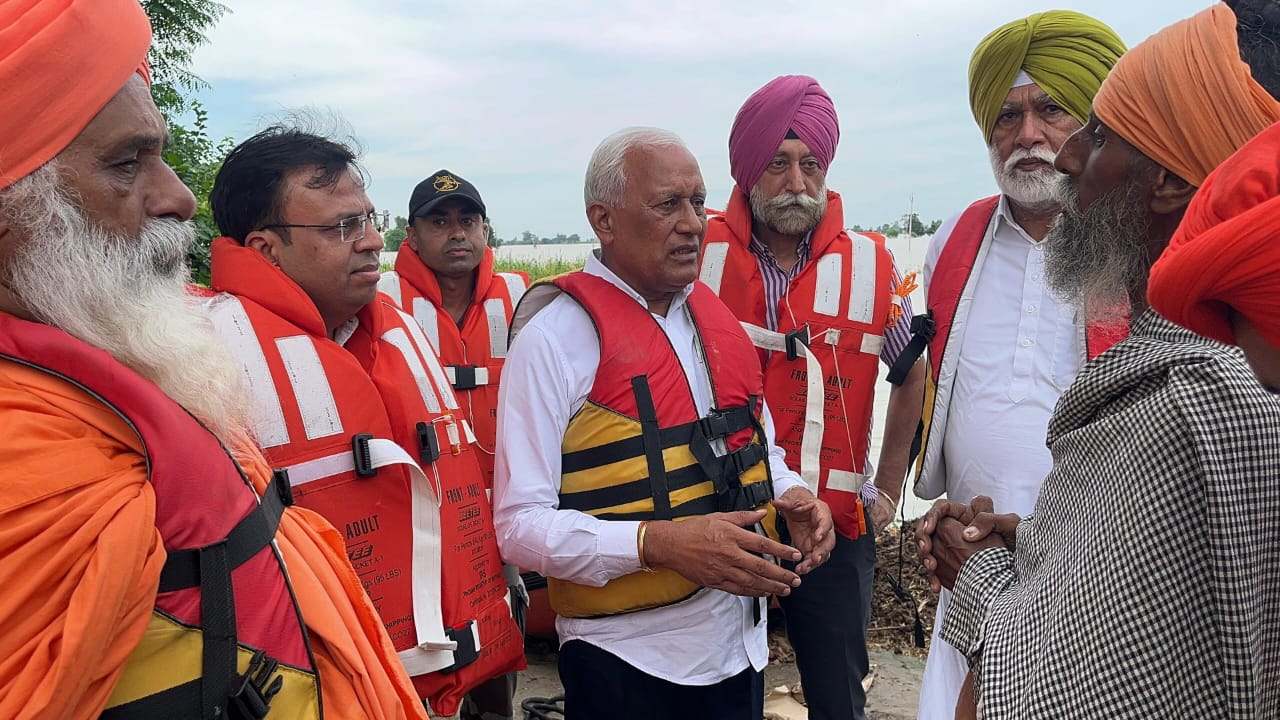ਪੰਜਾਬ ਸਰਕਾਰ ਪਾਣੀ ਨਾਲ ਪ੍ਰਭਾਵਿਤ ਲੋਕਾਂ ਦੇ ਹਰ ਨੁਕਸਾਨ ਦੀ ਕਰੇਗੀ ਭਰਪਾਈ: ਬਰਿੰਦਰ ਕੁਮਾਰ ਗੋਇਲ