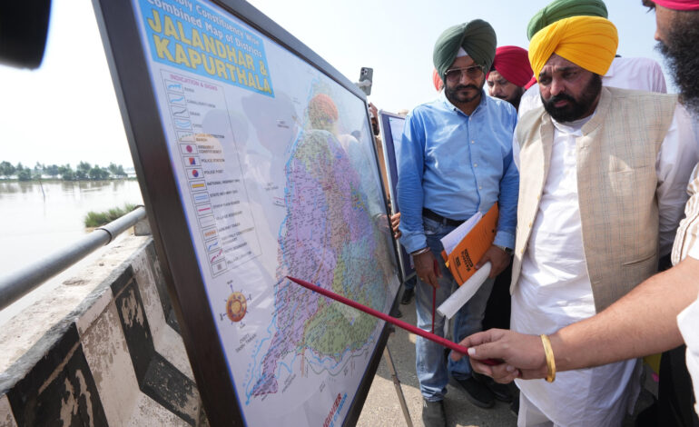 ਪੰਜਾਬ ਸਰਕਾਰ ਹੜ੍ਹਾਂ ਕਾਰਨ ਲੋਕਾਂ ਨੂੰ ਹੋਏ ਨੁਕਸਾਨ ਦੇ ਇਕ-ਇਕ ਪੈਸੇ ਦਾ ਮੁਆਵਜ਼ਾ ਦੇਵੇਗੀ-ਮੁੱਖ ਮੰਤਰੀ