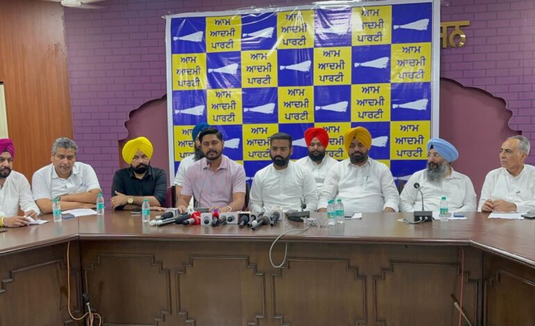 ਭਾਜਪਾ ਦੀ ਨੋਟ-ਫਾਰ-ਵੋਟ ਸਾਜ਼ਿਸ਼ ਜਲਦੀ ਹੋਵੇਗੀ ਬੇਨਕਾਬ : 55 ਲੱਖ ਗ਼ਰੀਬਾਂ ਦਾ ਰਾਸ਼ਨ ਨਹੀਂ ਰੁਕਣ ਦੇਵੇਗੀ ਆਮ ਆਦਮੀ ਪਾਰਟੀ