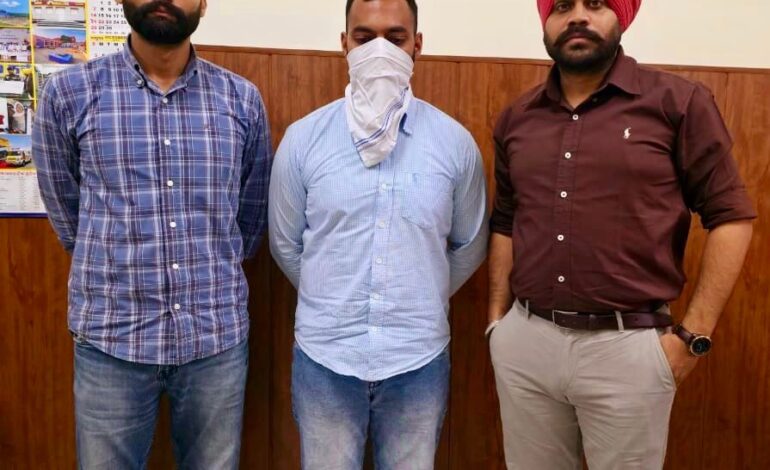 10,000 ਰੁਪਏ ਰਿਸ਼ਵਤ ਲੈਣ ਵਾਲਾ ਸਹਾਇਕ ਜੇਲ੍ਹ ਸੁਪਰਡੈਂਟ ਵਿਜੀਲੈਂਸ ਬਿਊਰੋ ਵੱਲੋਂ ਗ੍ਰਿਫ਼ਤਾਰ