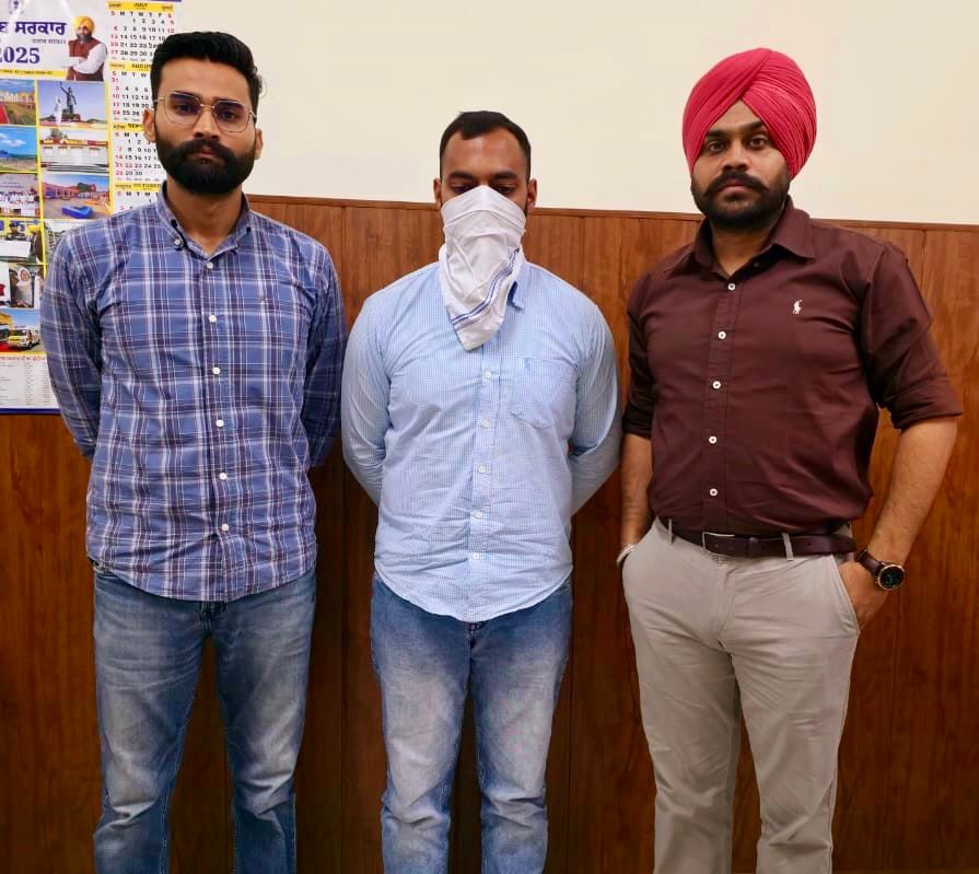 10,000 ਰੁਪਏ ਰਿਸ਼ਵਤ ਲੈਣ ਵਾਲਾ ਸਹਾਇਕ ਜੇਲ੍ਹ ਸੁਪਰਡੈਂਟ ਵਿਜੀਲੈਂਸ ਬਿਊਰੋ ਵੱਲੋਂ ਗ੍ਰਿਫ਼ਤਾਰ