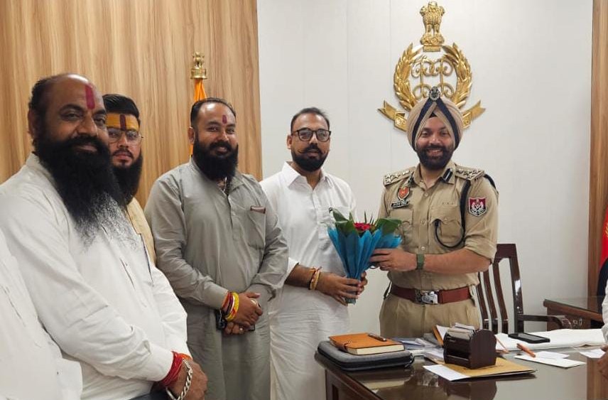 ਪੰਜਾਬ ਪੁਲਿਸ ਵੱਲੋਂ ਨਸ਼ਾ ਵਿਰੋਧੀ ਮੁਹਿੰਮ ਨੂੰ ਭਰਵਾਂ ਹੁੰਗਾਰਾ: ਡੀਆਈਜੀ ਡਾ. ਨਾਨਕ ਸਿੰਘ ਦੀ ਸਖ਼ਤ ਚੇਤਾਵਨੀ, ਨਸ਼ਾ ਤਸਕਰਾਂ ਨੂੰ ਬਖ਼ਸ਼ਿਆ ਨਹੀਂ ਜਾਵੇਗਾ