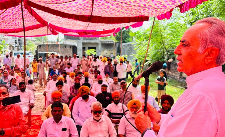 ਰਮਨ ਬਹਿਲ ਨੇ ਪਿੰਡ ਜੀਵਨਵਾਲ, ਝਾਵਰ, ਰੱਤੋਵਾਲ, ਤਲਵੰਡੀ ਵਿਰਕ ਦੀ ਸੰਪਰਕ ਸੜਕ ਦਾ ਨੀਂਹ ਪੱਥਰ ਰੱਖਿਆ