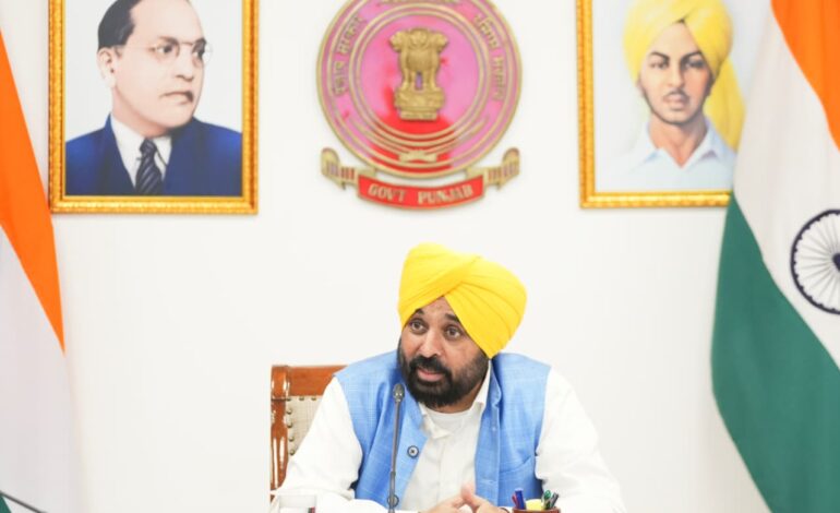 ਮੁੱਖ ਮੰਤਰੀ ਭਗਵੰਤ ਮਾਨ ਨੇ ਸੱਦੀ ਕੈਬਨਿਟ ਮੀਟਿੰਗ: ਹੜ੍ਹ ਪੀੜਤਾਂ ਨੂੰ ਰਾਹਤ ਅਤੇ ਵਿਧਾਨ ਸਭਾ ਸੈਸ਼ਨ ਬਾਰੇ ਹੋਵੇਗਾ ਫੈਸਲਾ