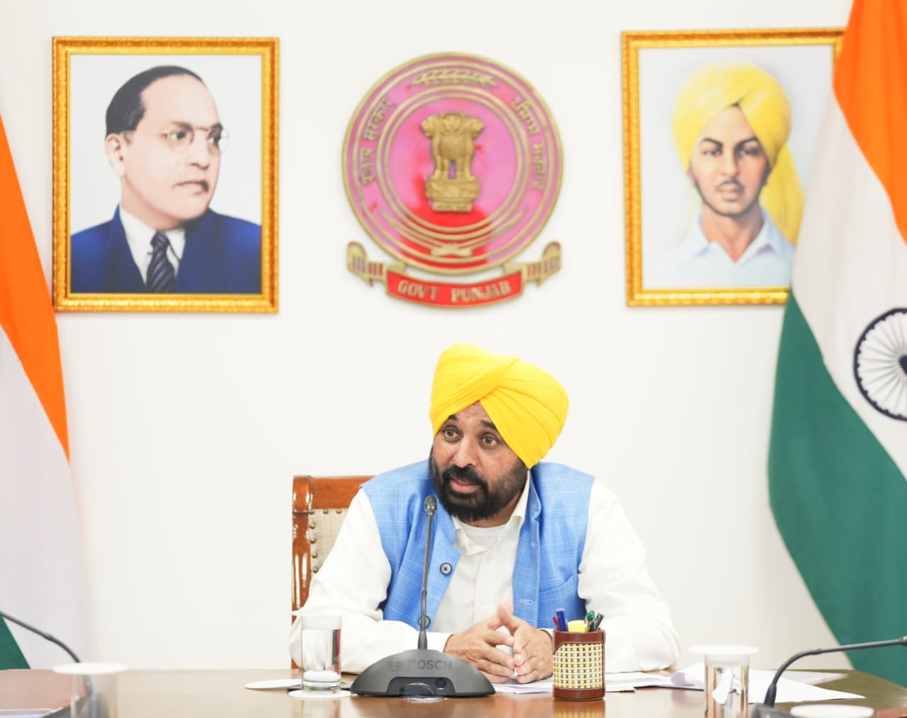 ਮੁੱਖ ਮੰਤਰੀ ਭਗਵੰਤ ਮਾਨ ਨੇ ਸੱਦੀ ਕੈਬਨਿਟ ਮੀਟਿੰਗ: ਹੜ੍ਹ ਪੀੜਤਾਂ ਨੂੰ ਰਾਹਤ ਅਤੇ ਵਿਧਾਨ ਸਭਾ ਸੈਸ਼ਨ ਬਾਰੇ ਹੋਵੇਗਾ ਫੈਸਲਾ