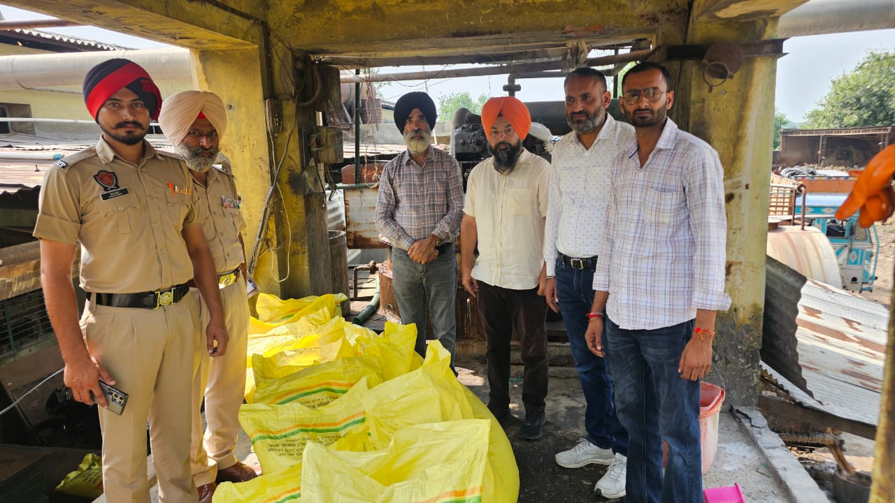 ਖੇਤੀ ਵਰਤੋਂ ਲਈ ਯੂਰੀਆ ਖਾਦ ਦੀ ਉਦਯੋਗਿਕ ਵਰਤੋਂ ਨੂੰ ਸਹਿਣ ਨਹੀਂ ਕੀਤਾ ਜਾਵੇਗਾ – ਮੁੱਖ ਖੇਤੀਬਾੜੀ ਅਫ਼ਸਰ