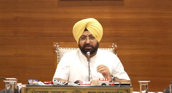 ਹੁਣ ਤੱਕ 23,206 ਵਿਅਕਤੀ ਹੜ੍ਹ ਪ੍ਰਭਾਵਿਤ ਖੇਤਰਾਂ ਵਿੱਚੋਂ ਕੱਢੇ: ਹਰਦੀਪ ਸਿੰਘ ਮੁੰਡੀਆਂ