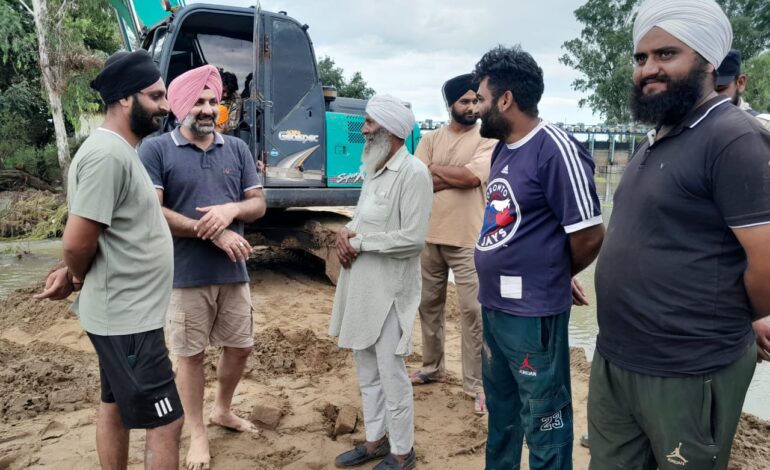 ਪਾਹੜਾ ਦੇ ਯਤਨਾਂ ਨਾਲ ਗਾਹਲੜੀ ਦੇ ਨੋਮਨੀ ਨਾਲੇ ਵਿੱਚ ਆਈ ਵੱਡੀ ਦਰਾਰ ਨੂੰ ਭਰਨ ਦਾ ਕੰਮ ਜੰਗੀ ਪੱਧਰ ‘ਤੇ ਜਾਰੀ