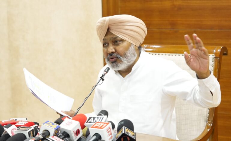 ਪੰਜਾਬ ਨੇ ਹੜ੍ਹਾਂ ਦੀ ਸਥਿਤੀ ਦਾ ਤੁਰੰਤ ਤੇ ਹਮਦਰਦੀ ਨਾਲ ਕੀਤਾ ਮੁਕਾਬਲਾ; ਕੇਂਦਰ ਤੋਂ ਮੰਗੀ ਜਵਾਬਦੇਹੀ ਅਤੇ ਸਹਾਇਤਾ: ਹਰਪਾਲ ਸਿੰਘ ਚੀਮਾ